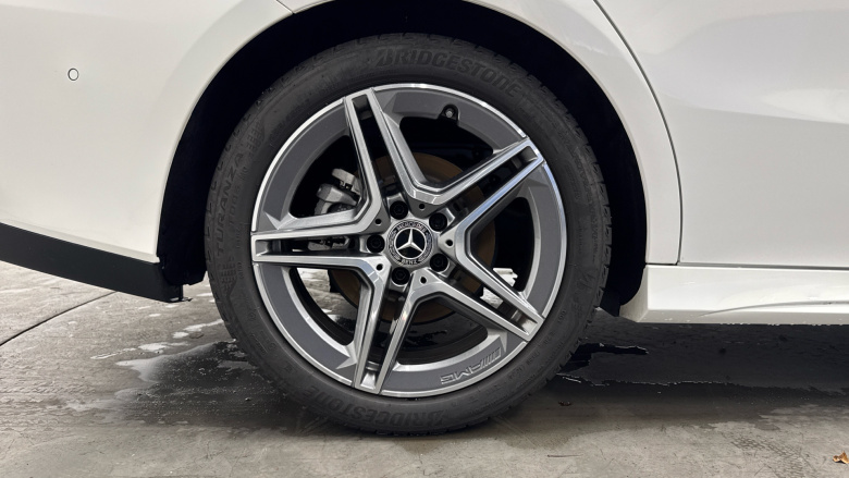 Mercedes-Benz CLA 220d AMG Line Executive 4dr Tip Auto Diesel Saloon